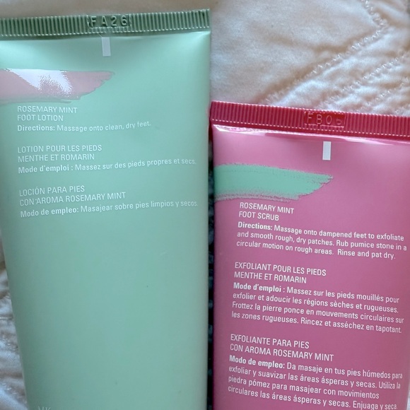 Mary Kay pedicure set. Brand new. Mint foot scrub, lotion, pumice stone, file. - Picture 3 of 3